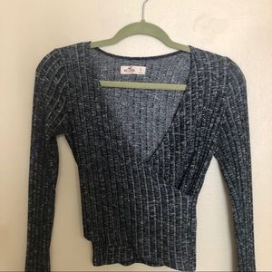 Hollister Ribbed Long-sleeve V-Neck Crop Top
